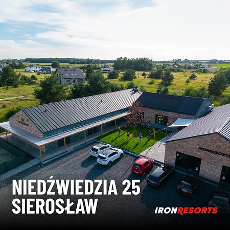 Ironresorts Sierosław Εξωτερικό φωτογραφία